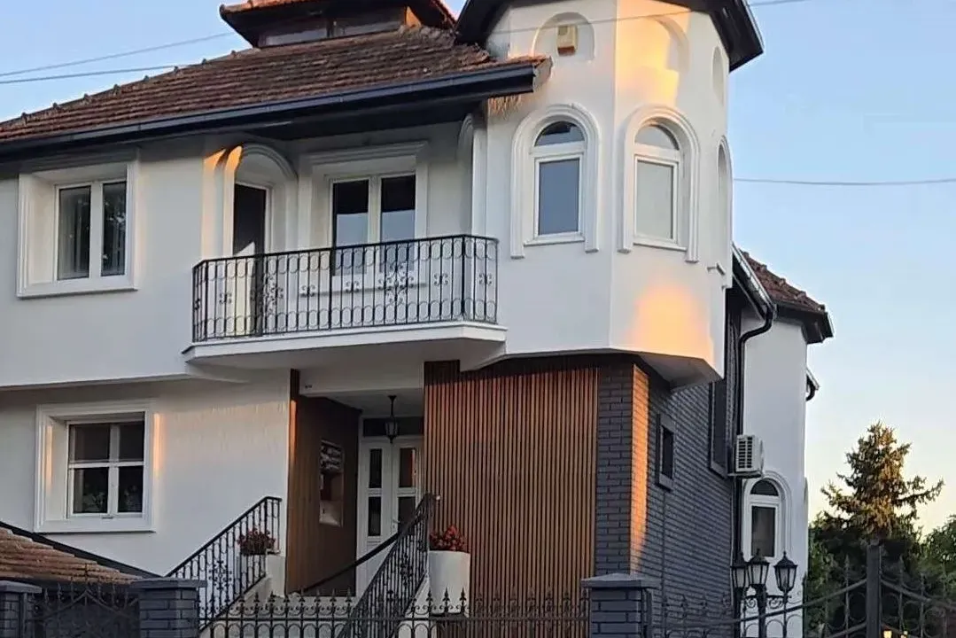 Sale, house, 300m², Telep, Novi Sad Sve Podlokacije