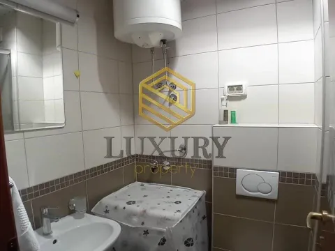 Sale, studio apartment, 30m², City Kvart, Podgorica - image 4