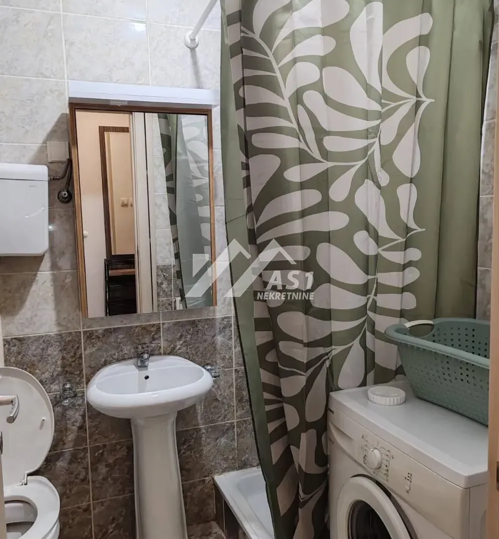 Izdavanje, stan, 27m², Nova Detelinara, Novi Sad Sve Podlokacije