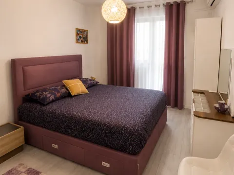 Izdavanje, dvosoban stan, 100m², Preko Morače, Podgorica - image 9