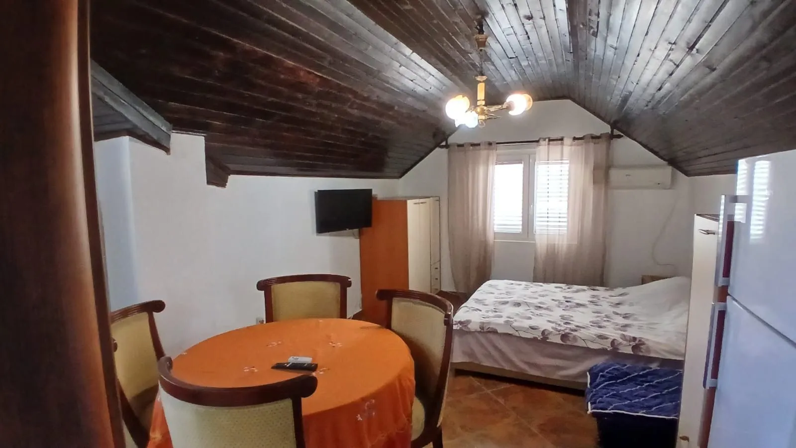 Rent, studio apartment, 30m², Radanovići, Kotor