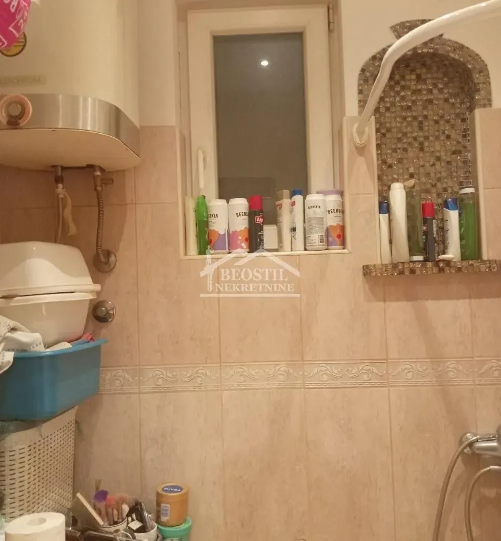 Sale, two bedroom apartment, 39m², Savski Venac, Beograd