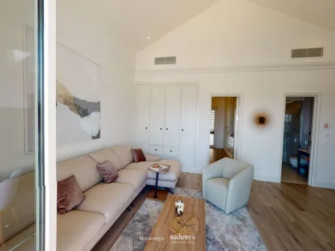 Sale, one bedroom apartment, 74m², Luštica Bay, Tivat - image 11