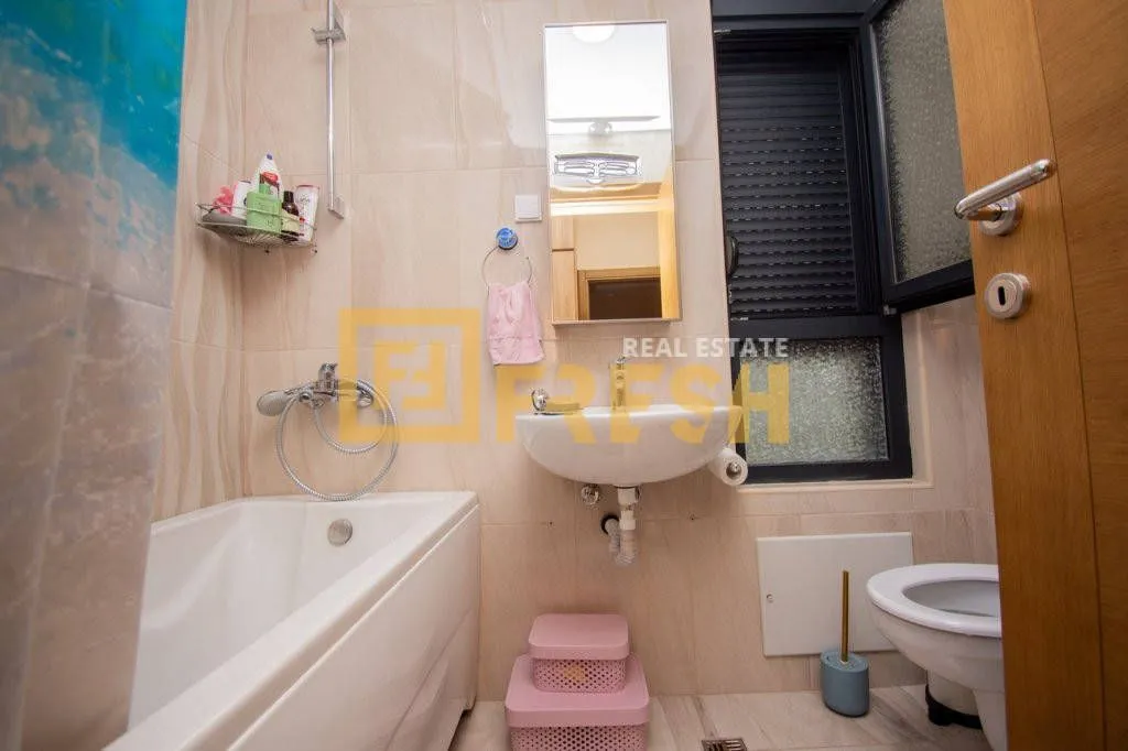 Rent, two bedroom apartment, 70m², Blok 9, Podgorica