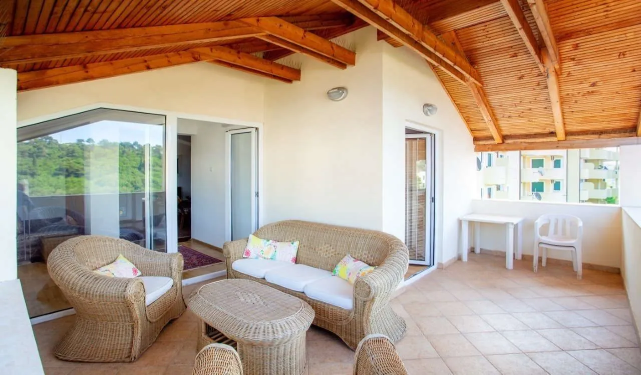 Sale, one bedroom apartment, 69m², Petrovac, Budva