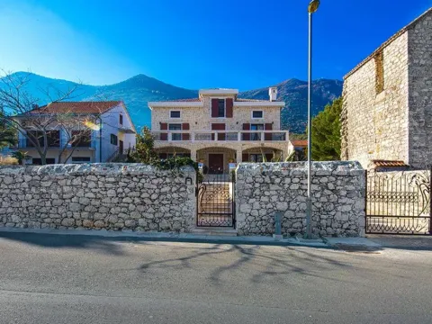 Sale, house, 497m², Prčanj, Kotor - image 8