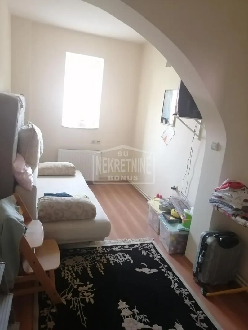 Prodaja, četvorosoban stan, 94m², Centar, Subotica