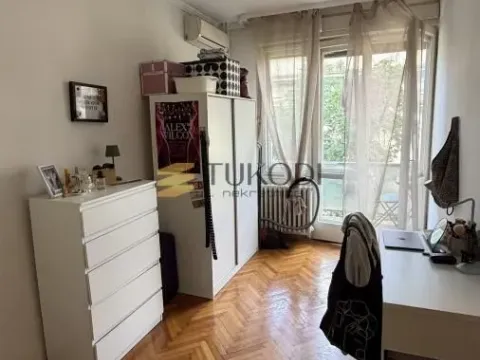 Rent, studio apartment, 21m², Stari Grad, Beograd - image 2