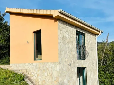 Sale, house, 57m², Tivat, Crna Gora