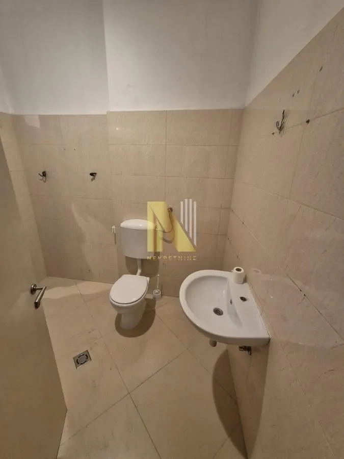 Rent, office space, 122m², Centar, Novi Sad