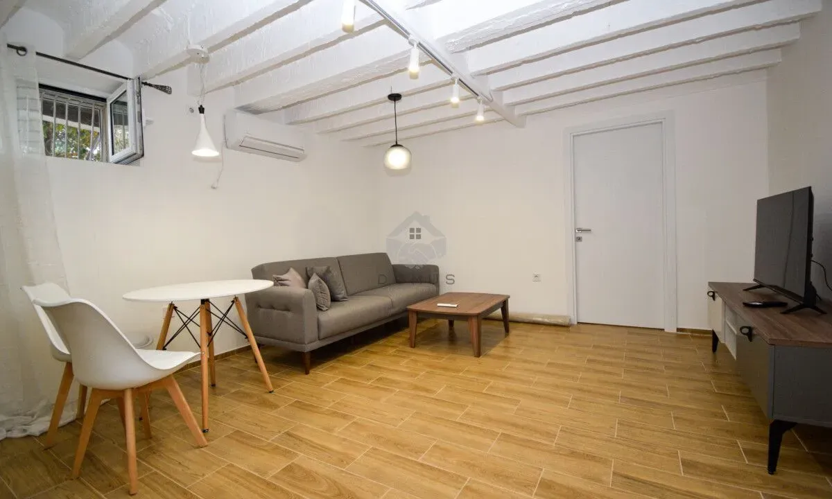 Prodaja, jednosoban stan, 40m², Preko Morače, Podgorica