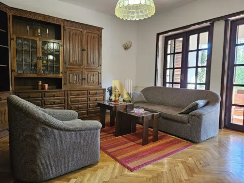 Sale, house, 331m², Lipov gaj, Novi Sad Sve Podlokacije - image 27