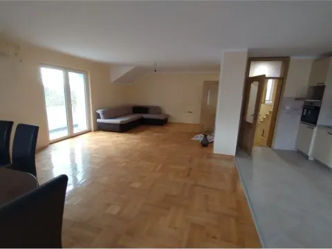 Izdavanje, četvorosoban stan, 179m², Čalije, Niš - image 3