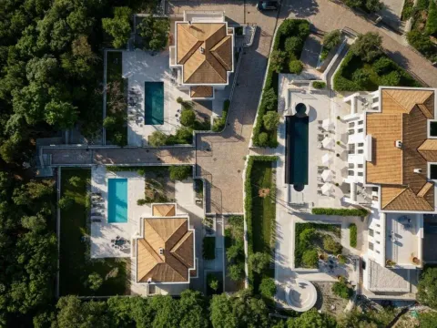 Izdavanje, kuća, 570m², Budva, Crna Gora - image 21