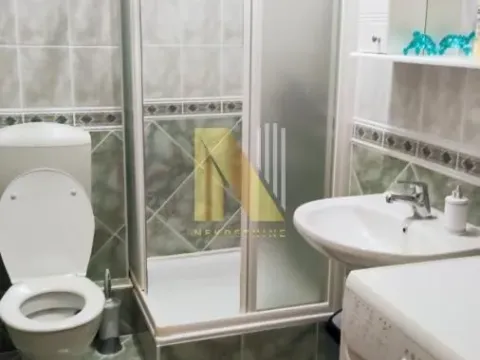 Izdavanje, trosoban stan, 89m², Sajmište, Novi Sad - image 10