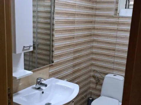 Izdavanje, dvosoban stan, 80m², Pržno, Budva - image 9