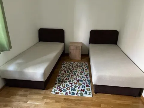 Izdavanje, jednosoban stan, 43m², Kalimanj, Tivat - image 7