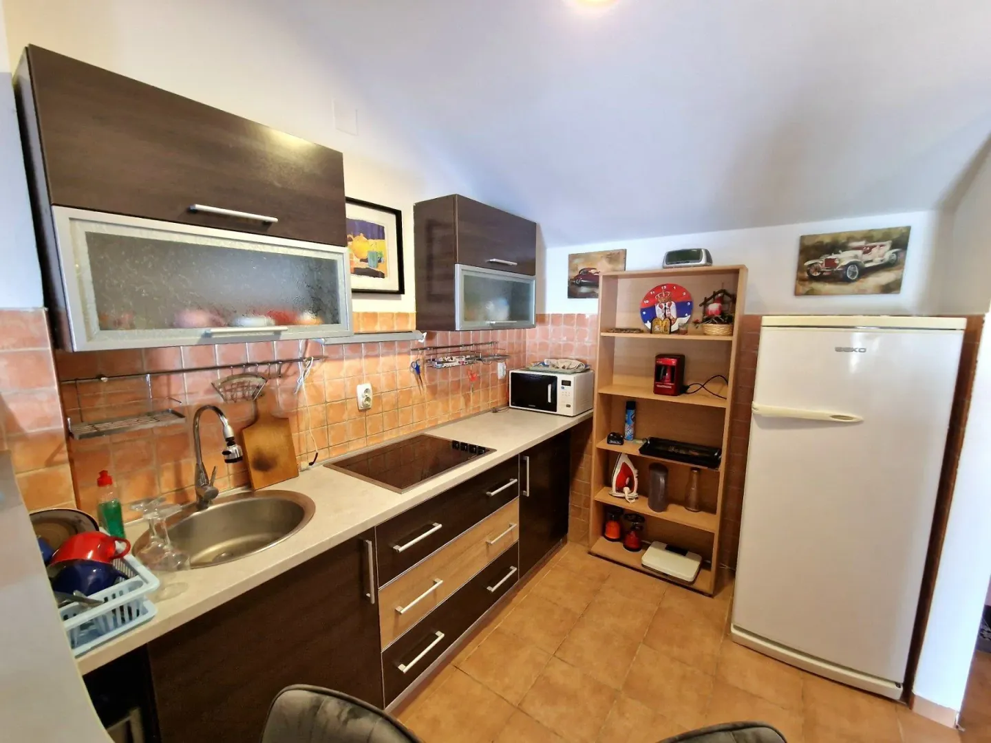 Izdavanje, dvosoban stan, 60m², Budva, Crna Gora