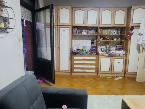 Prodaja, dvosoban stan, 63m², Kluz, Zvezdara Sve Podlokacije - image 2