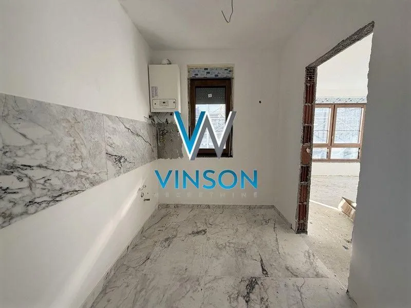 Prodaja, četvorosoban stan, 86m², Petrovaradin, Novi Sad