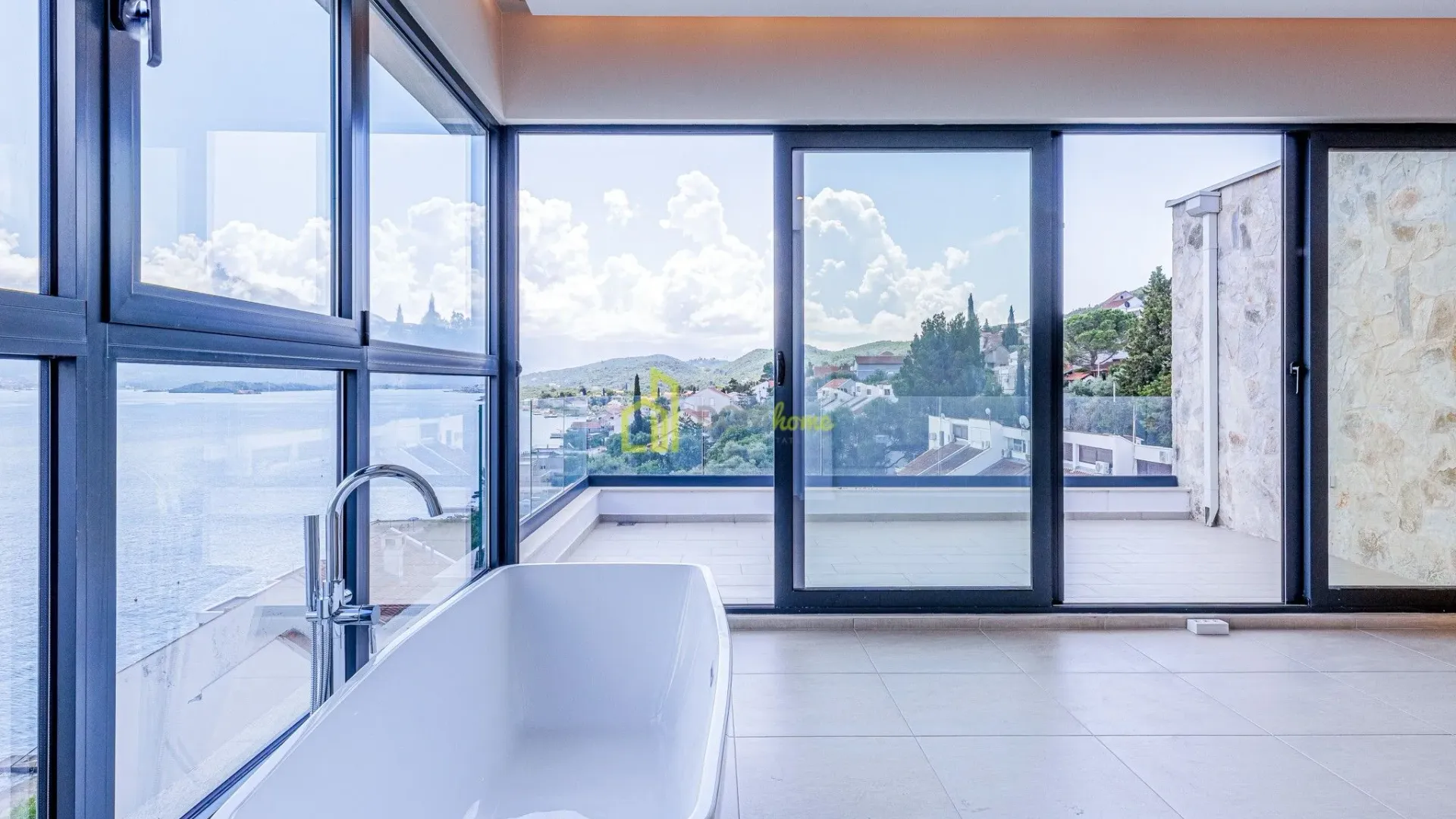 Prodaja, kuća, 315m², Krašići, Tivat