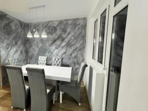 Izdavanje, trosoban stan, 75m², Vrežina, Niš - image 2