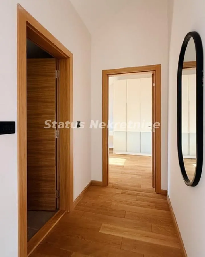 Prodaja, stan, 112m², Centar, Novi Sad