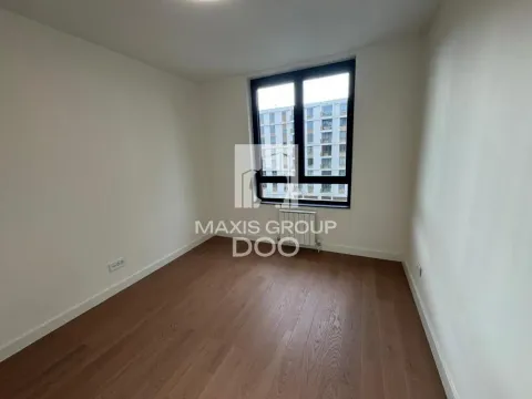 Izdavanje, trosoban stan, 85m², Savski Venac, Beograd - image 14
