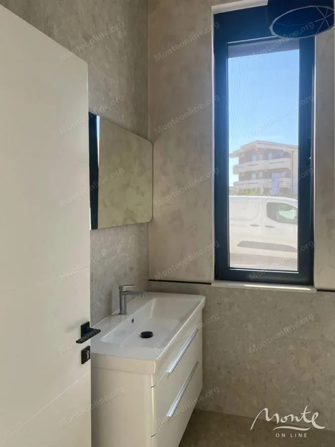 Sale, house, 385m², Bjeliši, Bar