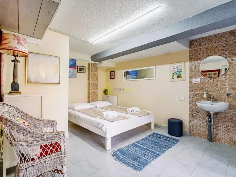 Prodaja, poslovni prostor, 1000m², Bečići, Budva - image 22