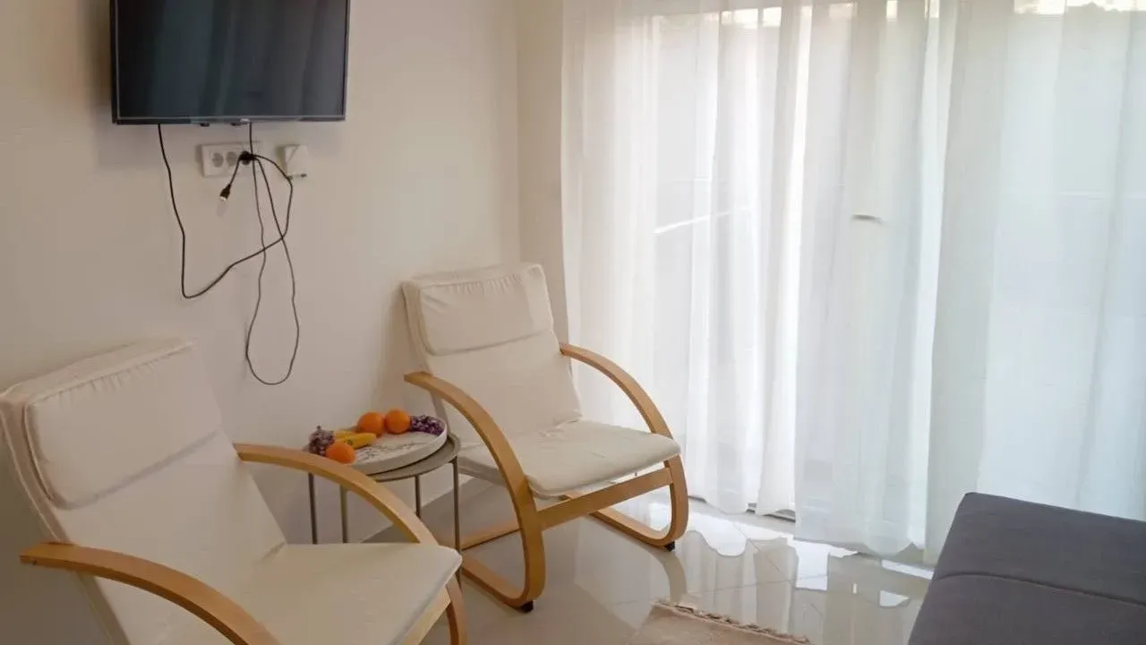 Sale, studio apartment, 20m², Ilino, Bar