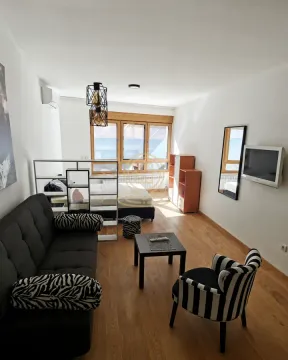 Rent, one bedroom apartment, 37m², Tašmajdan, Palilula Sve Podlokacije - image 2