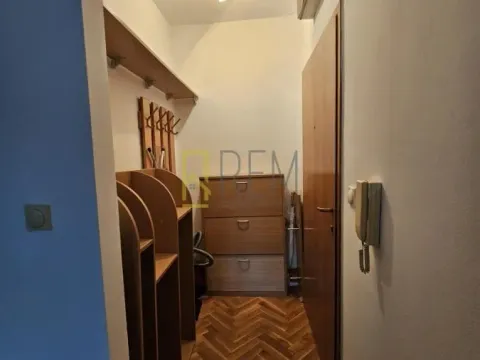 Prodaja, jednosoban stan, 42m², Zagorič, Podgorica - image 9