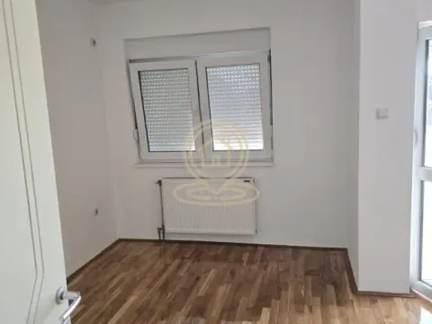 Prodaja, četvorosoban stan, 96m², Bulevar Evrope, Novi Sad Sve Podlokacije - image 4