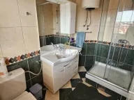 Izdavanje, kuća, 300m², Masline, Podgorica - image 10