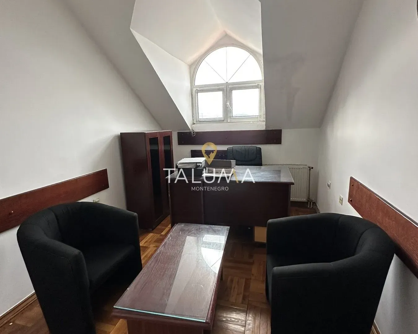Rent, office space, 150m², Pobrežje, Podgorica
