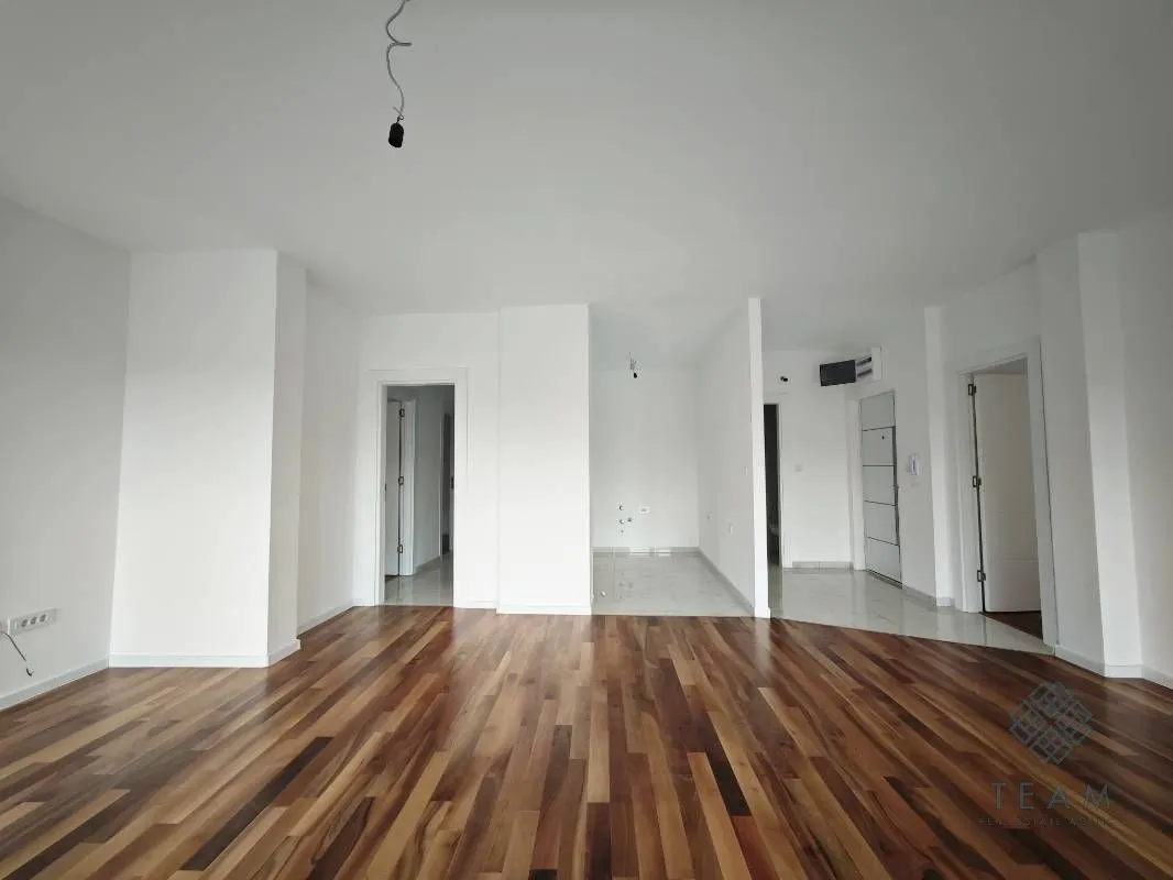 Prodaja, trosoban stan, 131m², Kod Big Fashion-a, Podgorica