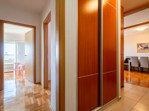 Prodaja, dvosoban stan, 69m², Topolica, Bar - image 4