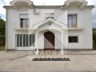 Rent, house, 200m², Dalmatinska ulica, Podgorica - image 31