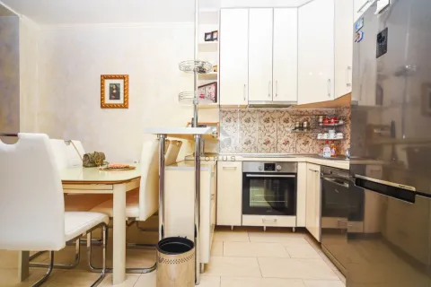Rent, one bedroom apartment, 44m², Preko Morače, Podgorica - image 5