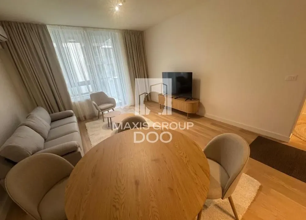 Izdavanje, dvosoban stan, 59m², Savski Venac, Beograd