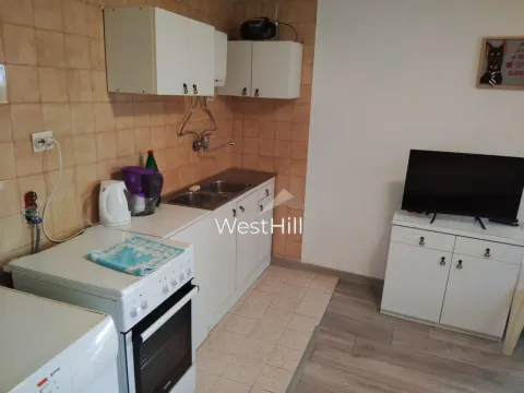 Prodaja, kuća, 143m², Šušanj, Bar - image 13