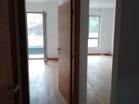 Prodaja, jednosoban stan, 48m², Bečići, Budva - image 2