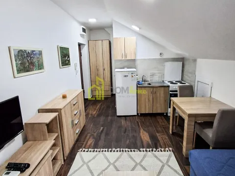 Izdavanje, garsonjera, 25m², Dalmatinska ulica, Podgorica - image 3