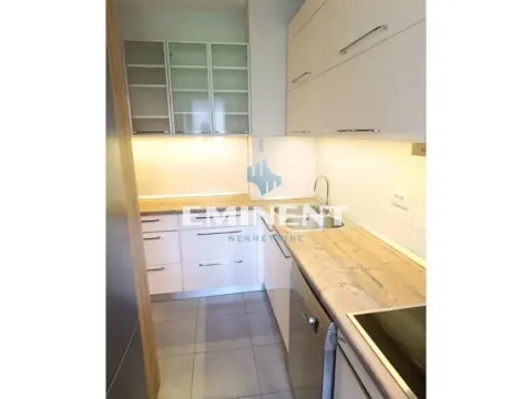 Prodaja, trosoban stan, 81m², Ada, Beograd - image 7