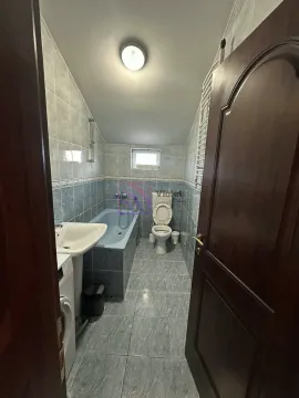 Rent, four bedroom apartment, 150m², Stari Aerodrom, Podgorica - image 11