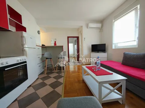 Prodaja, jednosoban stan, 42m², Popovići, Bar - image 4