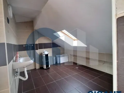 Prodaja, četvorosoban stan, 167m², Vračar Hram, Vračar Sve Podlokacije - image 13