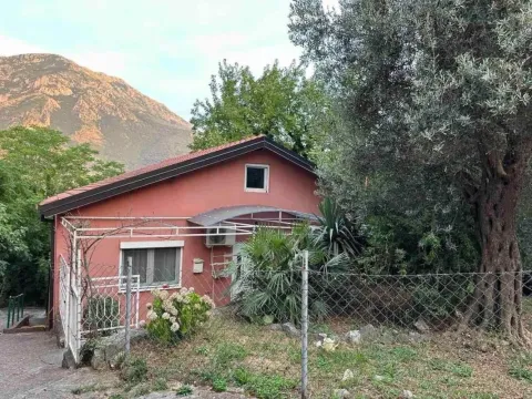 Sale, house, 120m², Bar, Crna Gora - image 1