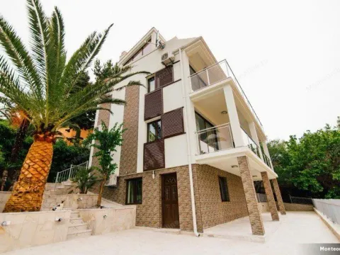 Prodaja, kuća, 218m², Tivat, Crna Gora - image 1